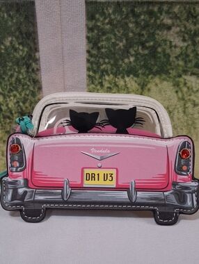 NWT Vendula London Kitty’s Drive-In Movie "Catablanca" Coin Purse 🎬🐱✨